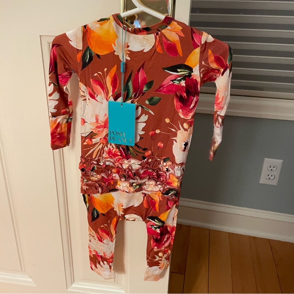SOLD!!! NWT Posh Peanut Leonora Long Sleeve Ruffled Henley Romper - Picture 10 of 11
